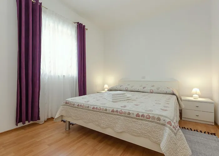 Koraca B4